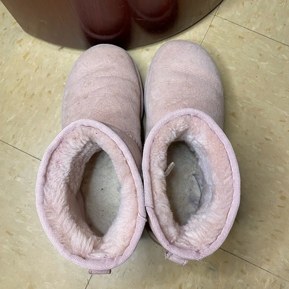 Pink mini uggs - Picture 4 of 5